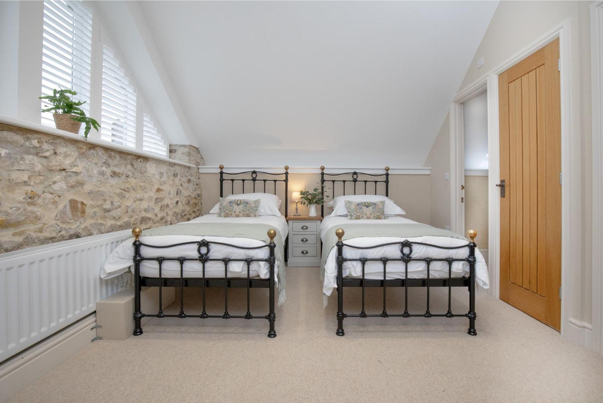 Yawlings Vila Holditch Exterior foto